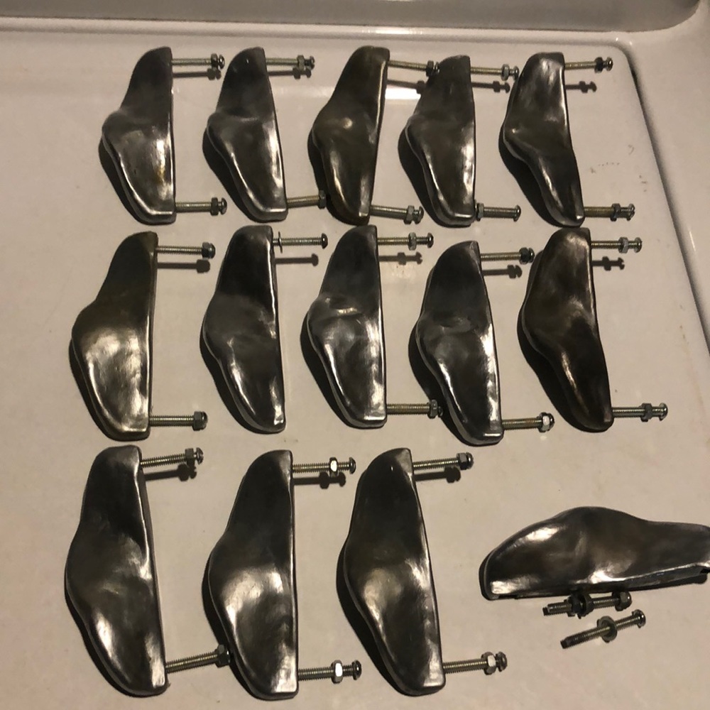 Drawer pulls